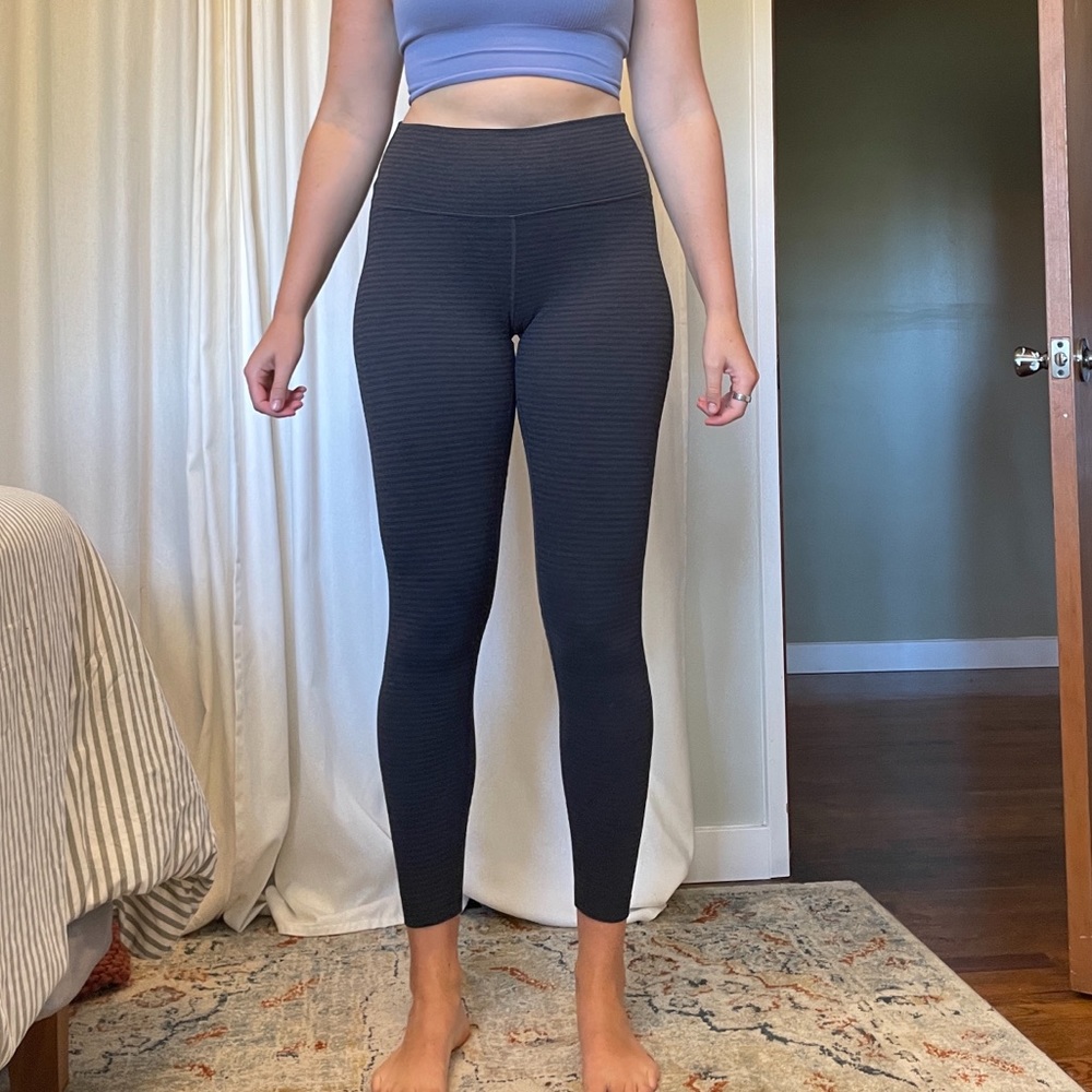 Lulu lemon Wunder under leggings size 12